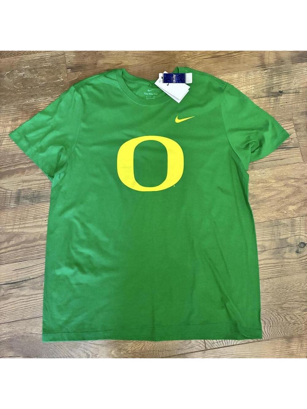 Nike Oregon Ducks green t-shirt XL New with tags